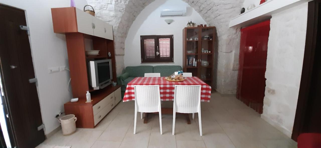 אוסטוני Villa Paradiso מראה חיצוני תמונה